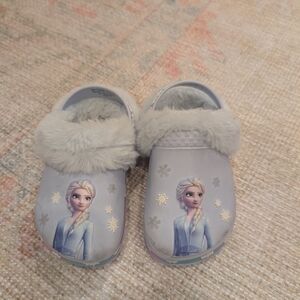 Frozen Themed Kids' Clogs with Fur Trim